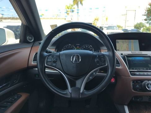 Used 2018 Acura RLX w/ Technology Package FWD image 16