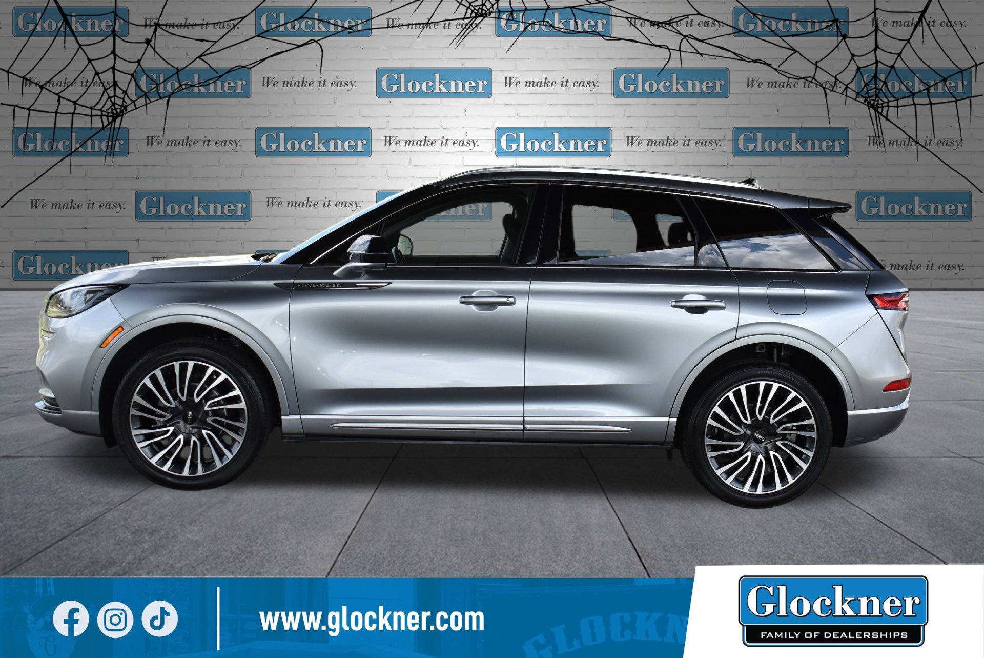 Used 2022 Lincoln Corsair Reserve w/ Sport Package AWD/4WD image 9