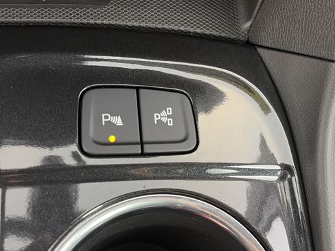 Used 2022 Chevrolet Equinox Premier AWD/4WD image 29