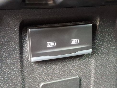 Certified 2022 Jeep Gladiator Overland image 11