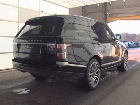 Used 2019 Land Rover Range Rover HSE image 2