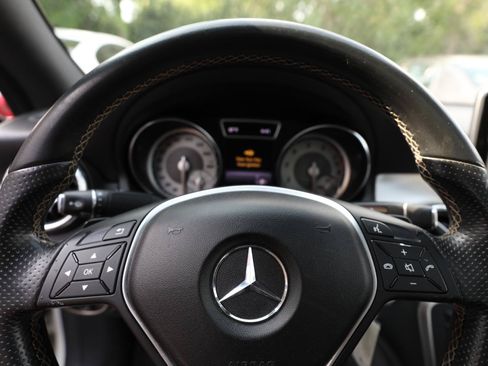 Used 2014 Mercedes-Benz CLA 250 4MATIC image 21