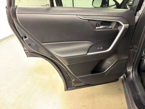 Used 2024 Toyota RAV4 XLE FWD image 24