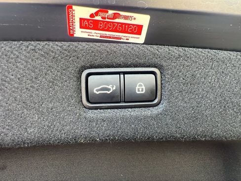 Used 2021 Genesis G90 5.0 Ultimate RWD image 29
