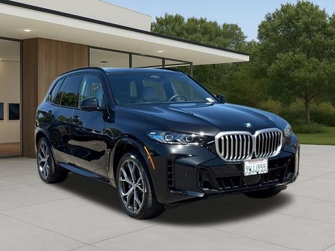 Used 2026 BMW X5 sDrive40i w/ M Sport Package RWD image 6
