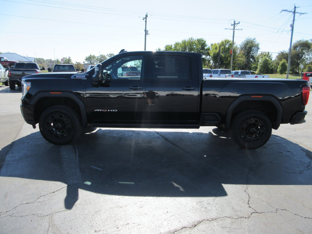 Used 2021 GMC Sierra 2500 AT4 w/ AT4 Premium Plus Package AWD/4WD image 10