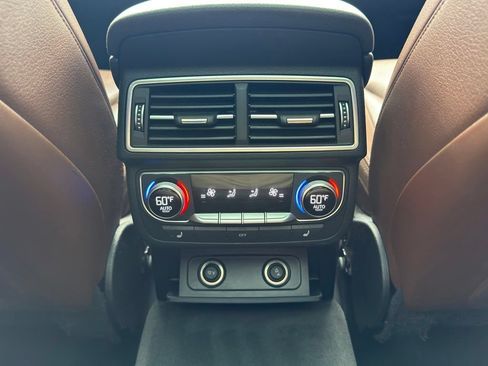Used 2017 Audi Q7 3.0T Prestige AWD/4WD image 31