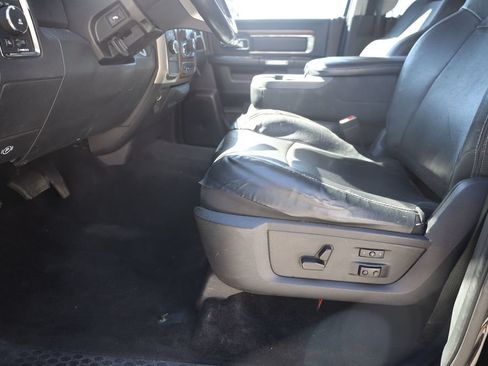 Used 2013 RAM 1500 Laramie w/ Convenience Group AWD/4WD image 11
