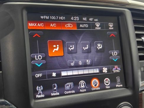 Used 2014 RAM 2500 Laramie w/ Convenience Group AWD/4WD image 50
