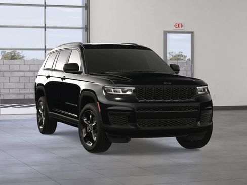 New 2025 Jeep Grand Cherokee L Altitude image 8