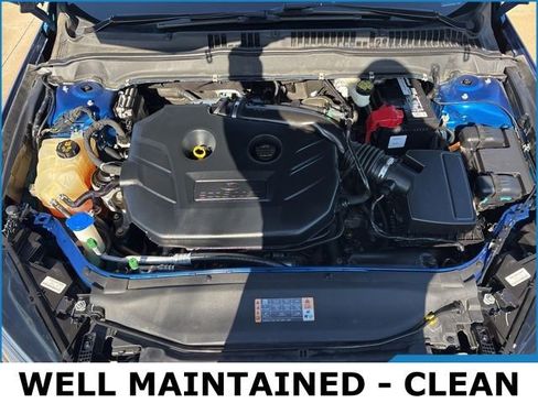 Used 2017 Ford Fusion SE w/ Fusion SE Technology Package image 22