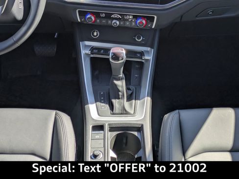 Used 2025 Audi Q3 2.0T Premium w/ Convenience Package image 19