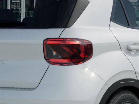 New 2026 Hyundai Venue SEL image 10