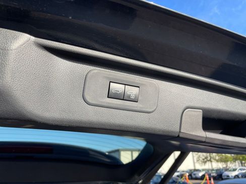 Used 2025 Toyota Grand Highlander FWD image 23