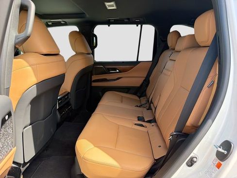 New 2026 Lexus LX 600 4WD w/ Luxury Package image 23