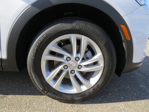 New 2026 Buick Envista Preferred image 10