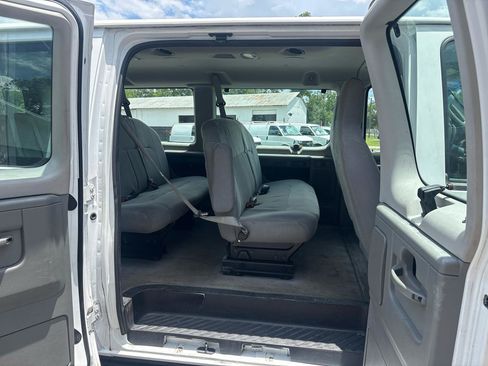 Used 2012 Ford E-350 and Econoline 350 XLT RWD image 15