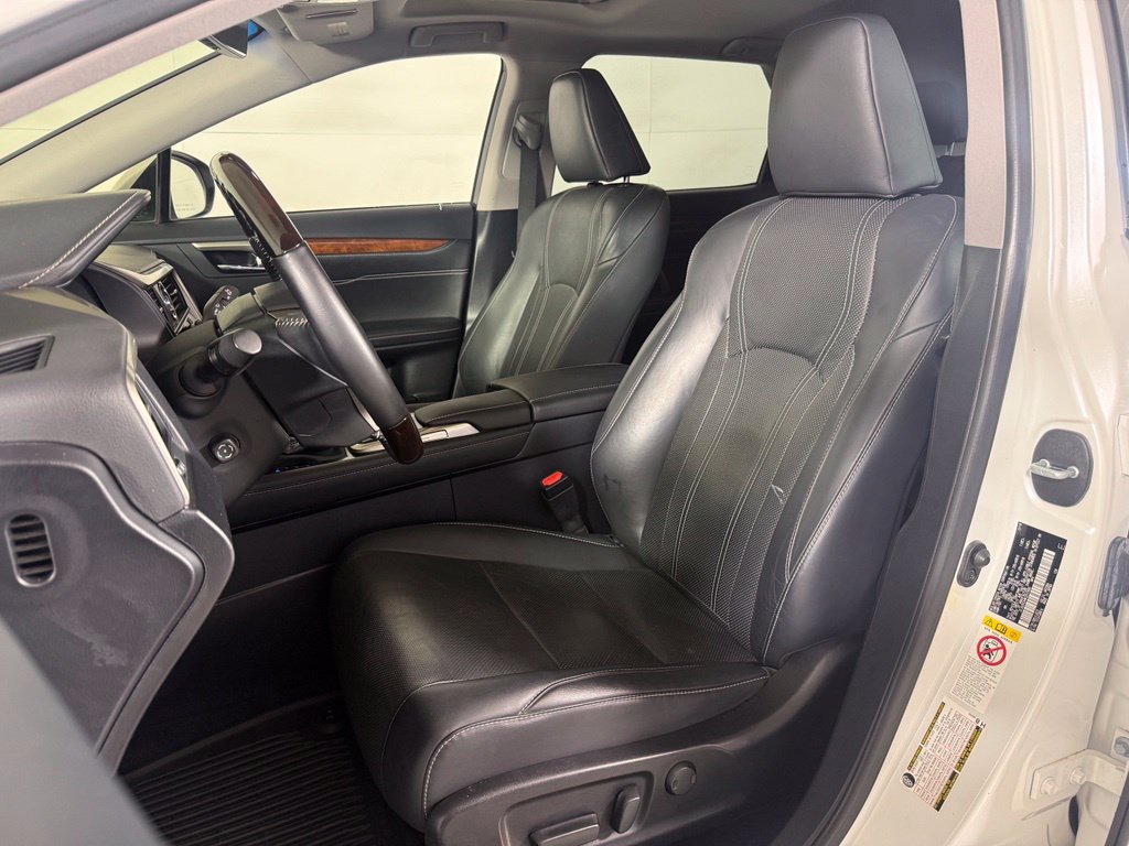 Used 2019 Lexus RX 350L FWD image 14