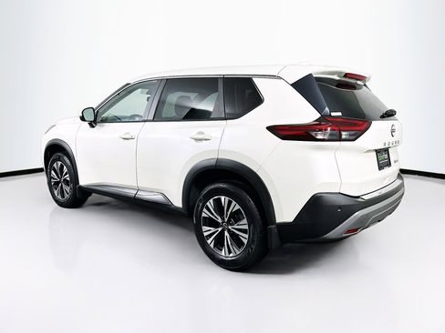 Used 2023 Nissan Rogue SV image 5