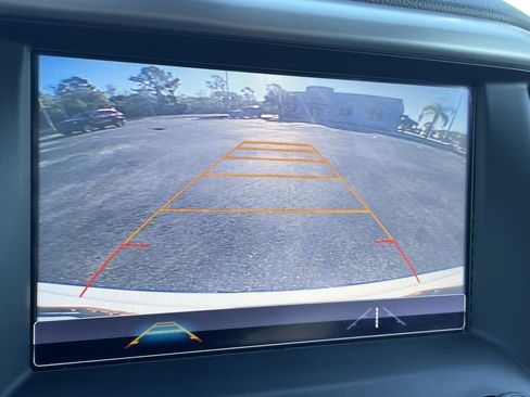 Used 2017 GMC Acadia SLT image 29