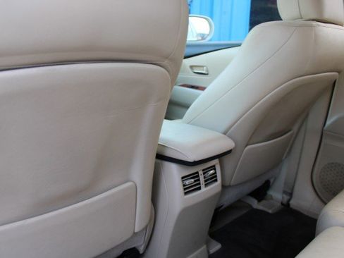 Used 2011 Lexus RX 350 Premium image 18