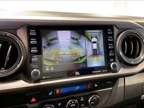 Used 2023 Toyota Tacoma TRD Off-Road image 30