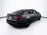 Used 2018 Ford Fusion SE w/ Equipment Group 201A image 5