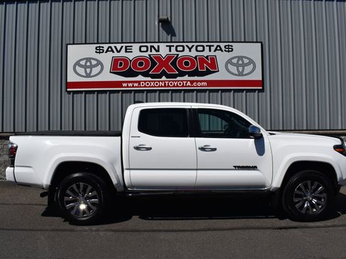 Certified 2021 Toyota Tacoma Limited image 8