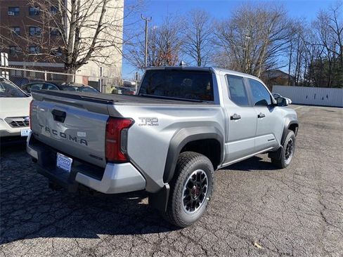 New 2025 Toyota Tacoma TRD Off-Road image 3
