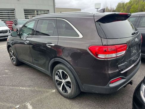 Used 2016 Kia Sorento EX image 3