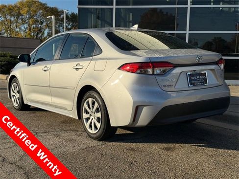 Used 2023 Toyota Corolla LE image 7