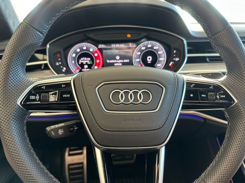 Used 2023 Audi S8 w/ S8 Comfort Plus Package image 33