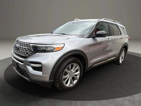 Used 2021 Ford Explorer Limited w/ Equipment Group 301A AWD/4WD image 1