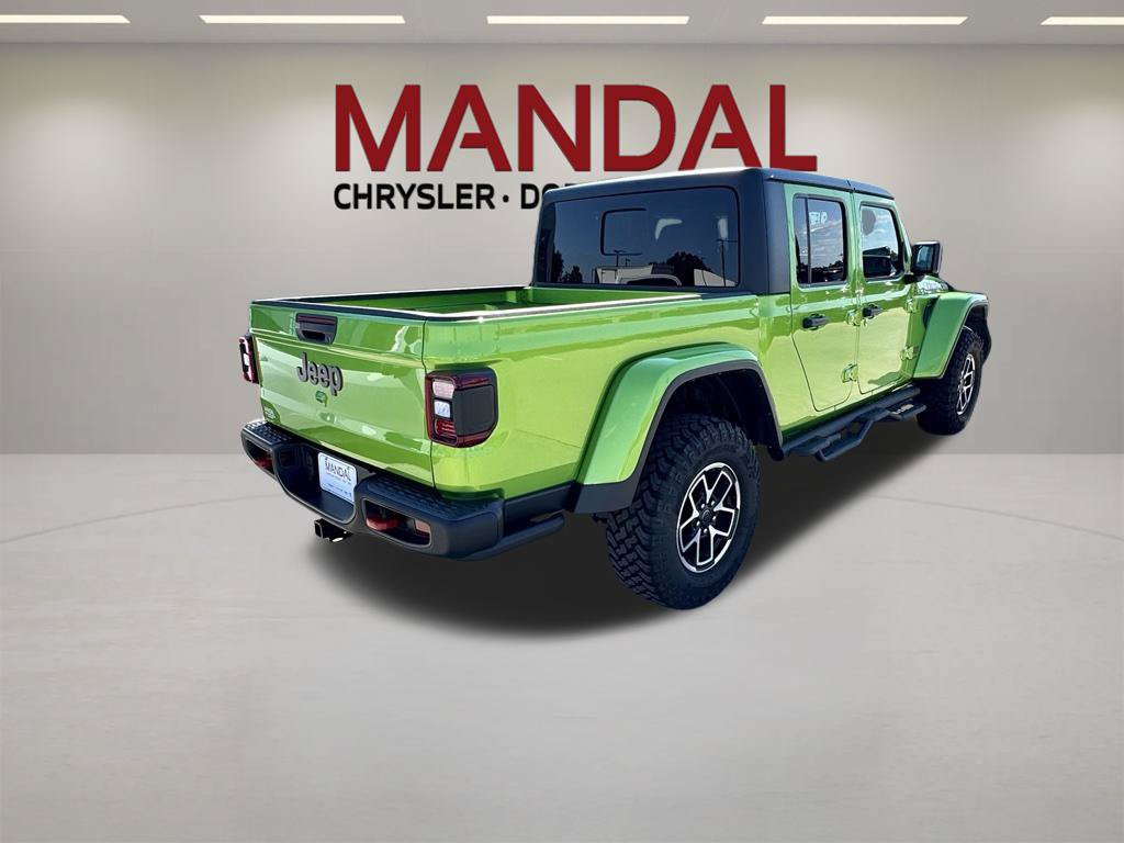 Used 2025 Jeep Gladiator Rubicon w/ Convenience Group AWD/4WD image 6