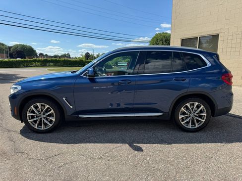 Used 2018 BMW X3 xDrive30i w/ Premium Package AWD/4WD image 5