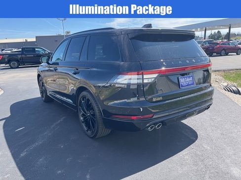 Used 2025 Lincoln Aviator Reserve w/ Equipment Group 201A AWD/4WD image 6
