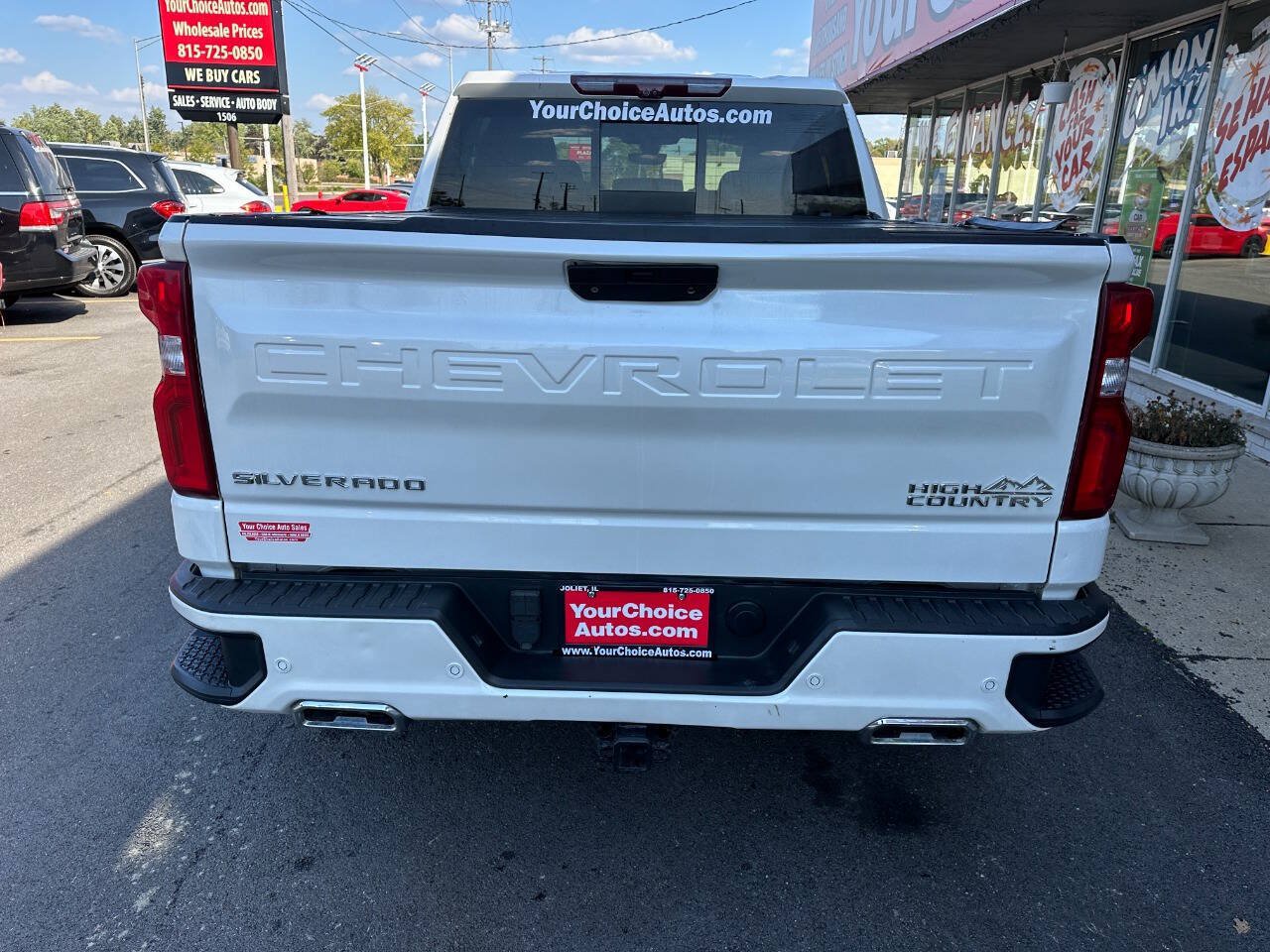 Used 2021 Chevrolet Silverado 1500 High Country w/ Technology Package AWD/4WD image 4