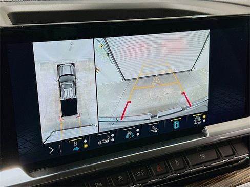 Used 2023 GMC Sierra 1500 Elevation w/ Elevation Premium Package image 14