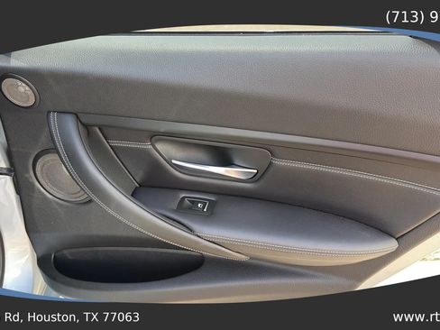 Used 2018 BMW M3 RWD image 46