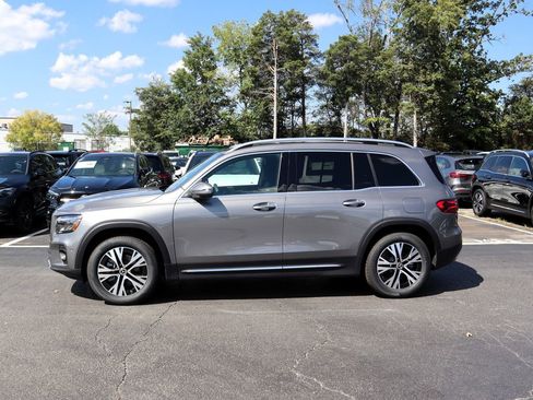 New 2026 Mercedes-Benz GLB 250 4MATIC image 6