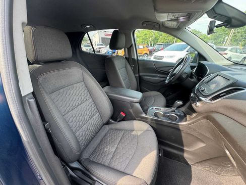 Used 2020 Chevrolet Equinox LT w/ Driver Convenience Package FWD image 26