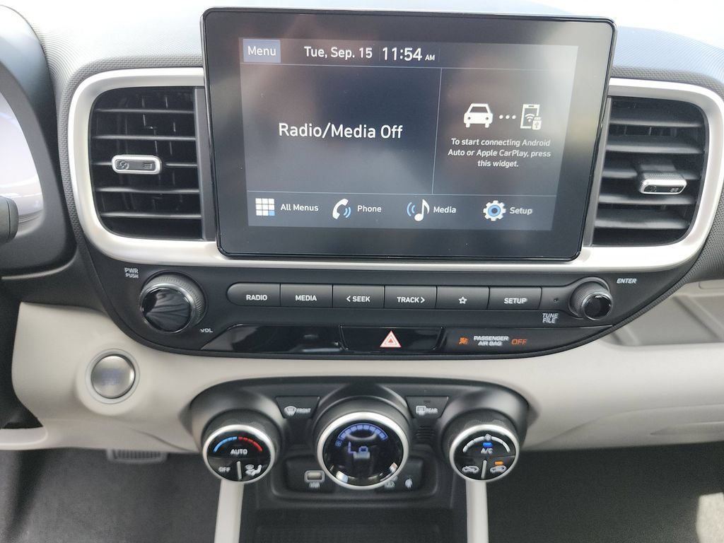 New 2026 Hyundai Venue SEL FWD image 26