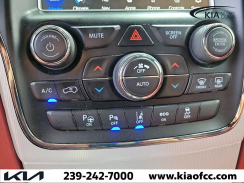 Used 2018 Jeep Grand Cherokee Trackhawk AWD/4WD image 25