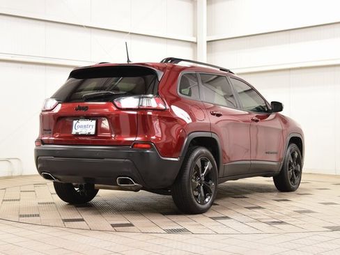 Used 2019 Jeep Cherokee Latitude Plus image 8