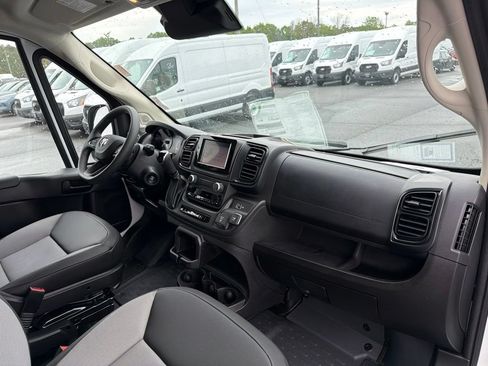 New 2025 RAM ProMaster 1500 w/ Power Group FWD image 9