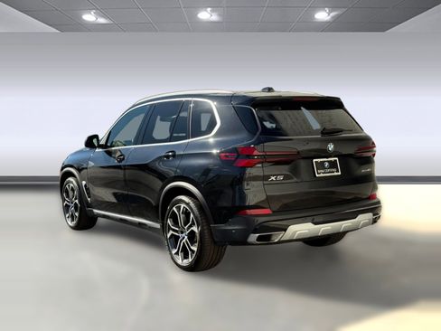 Certified 2025 BMW X5 xDrive40i image 3