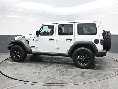 Used 2020 Jeep Wrangler Unlimited Sport image 4
