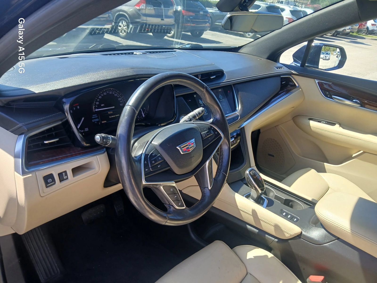 Used 2017 Cadillac XT5 Luxury w/ Driver Awareness Package AWD/4WD image 7