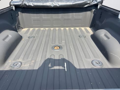 Used 2021 RAM 2500 Limited AWD/4WD image 33
