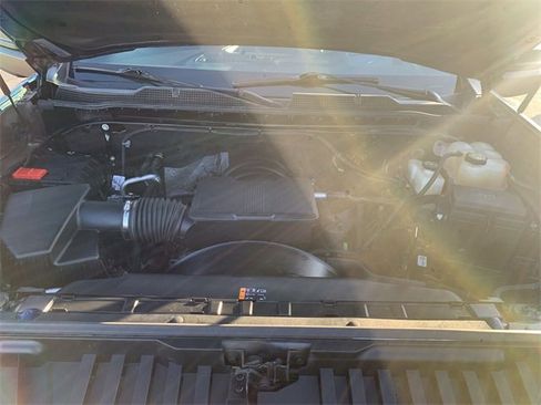 Used 2023 Chevrolet Silverado 2500 LTZ w/ LTZ Premium Package image 32